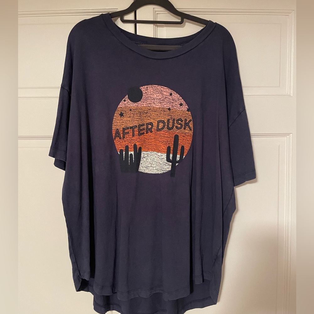 Aerie Graphic Tee Shirt Large